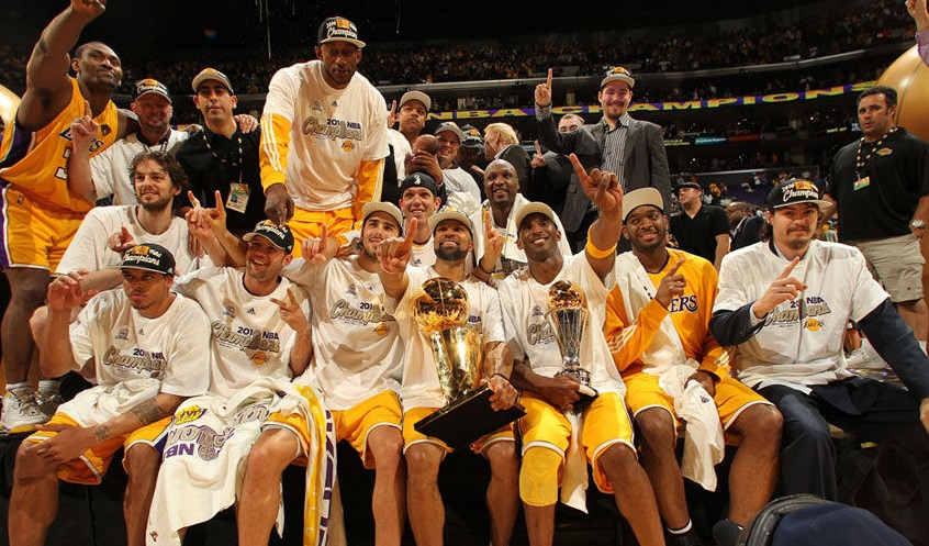 aiyouxi sports-关于冲刺阶段洛杉矶湖人强势反弹：NBA总决赛节点到来；媒体盛赞；赛季目标并未改变的信息-aiyouxi sports